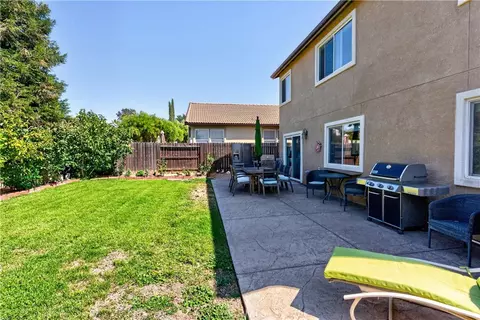 Exterior - 441 Kenton Ct, Paso Robles, CA 93446 photo 8 of 10