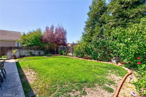 Exterior - 441 Kenton Ct, Paso Robles, CA 93446 photo 5 of 10