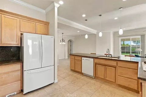 Kitchen - 904 Salida Del Sol, Paso Robles, CA 93446 photo 5 of 5