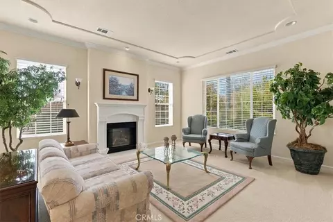 Living - 904 Salida Del Sol, Paso Robles, CA 93446 photo 1 of 6