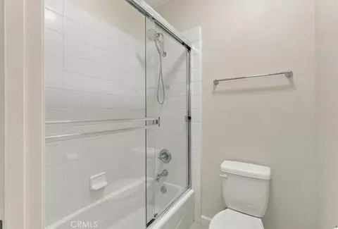 Bath - 904 Salida Del Sol, Paso Robles, CA 93446 photo 1 of 3