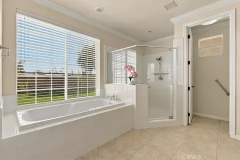 Bath - 904 Salida Del Sol, Paso Robles, CA 93446 photo 2 of 3