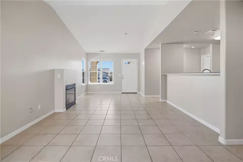 Living - 44 Gray Pne, Templeton, CA 93465 photo 1 of 2