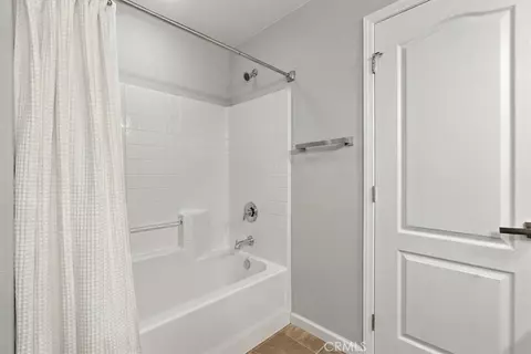 Bath - 538 Playa, Paso Robles, CA 93446 photo 5 of 5