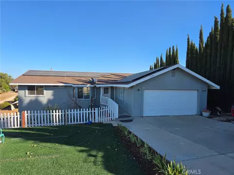 8199 Plane Vw, Paso Robles, CA 93446