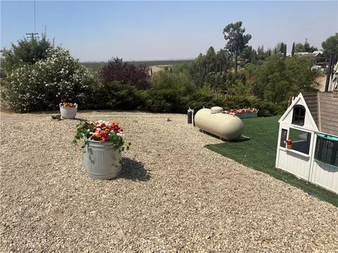 Exterior - 8199 Plane Vw, Paso Robles, CA 93446 photo 3 of 3