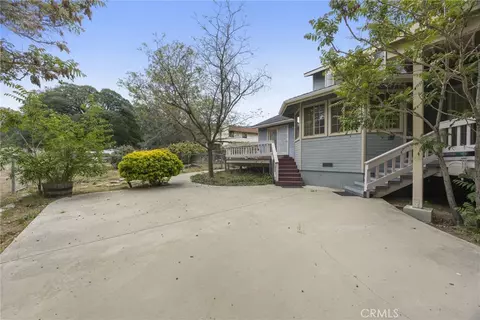 Exterior - 3512 Mccray, Mountain Mesa, CA 93240 photo 11 of 13