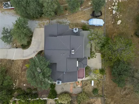 View/Area - 3512 Mccray, Mountain Mesa, CA 93240 photo 2 of 4