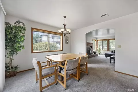 Dining - 3512 Mccray, Mountain Mesa, CA 93240 photo 2 of 2