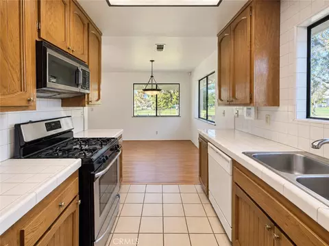 Kitchen - 122 Flag, Paso Robles, CA 93446 photo 1 of 2