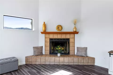 Living - 4621 Ibis, Paso Robles, CA 93446 photo 4 of 5