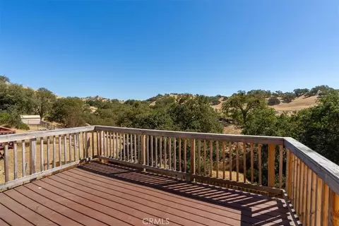 4398 Valley Ln, Paso Robles, CA 93446 photo 2