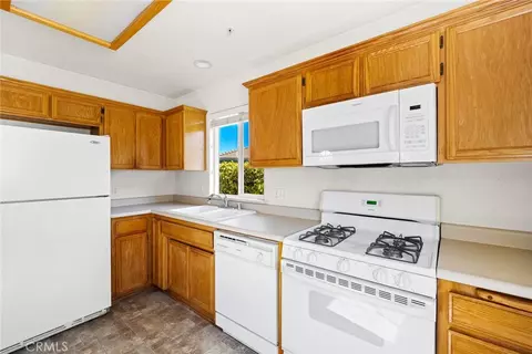 Kitchen - 555 N Ferrocarril, Atascadero, CA 93422 photo 1 of 1