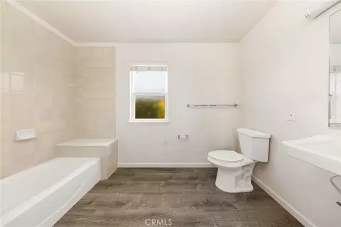 Bath - 555 N Ferrocarril, Atascadero, CA 93422 photo 1 of 1