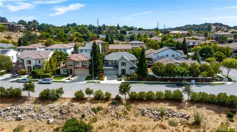 View/Area - 82 Navajo, Paso Robles, CA 93446 photo 2 of 6