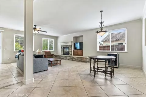 Living - 82 Navajo, Paso Robles, CA 93446 photo 3 of 6
