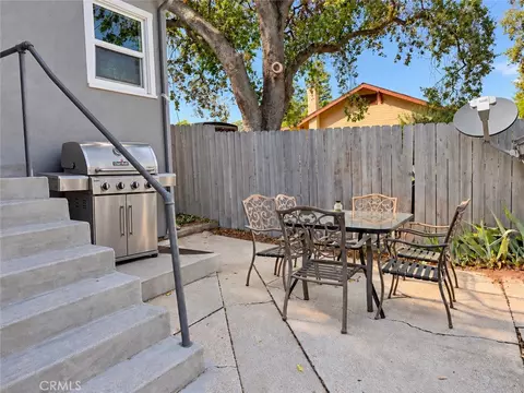 Exterior - 528 Oak St, Paso Robles, CA 93446 photo 4 of 10