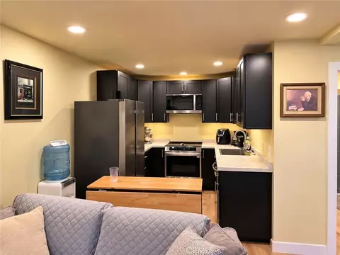Kitchen - 528 Oak St, Paso Robles, CA 93446 photo 5 of 6