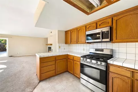 Kitchen - 1137 Woodhaven Ct, Paso Robles, CA 93446 photo 4 of 5