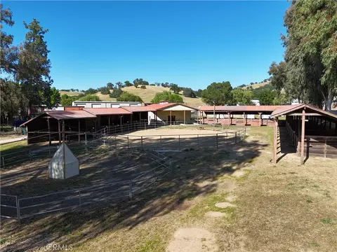 Exterior - 3332 Harbor Cir #C, Paso Robles, CA 93446 photo 10 of 11