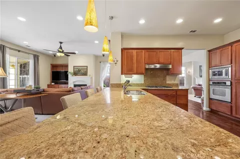 Kitchen - 953 Salida Del Sol, Paso Robles, CA 93446 photo 4 of 6