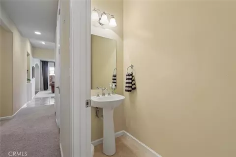 Entry Way - 953 Salida Del Sol, Paso Robles, CA 93446 photo 4 of 4
