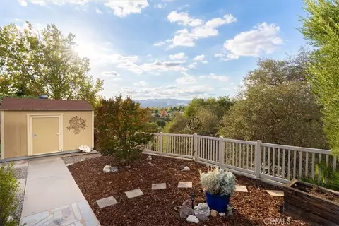 Exterior - 725 Renate Way, Paso Robles, CA 93446 photo 15 of 20