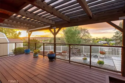 Exterior - 725 Renate Way, Paso Robles, CA 93446 photo 1 of 20