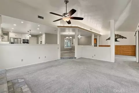 Living - 725 Renate Way, Paso Robles, CA 93446 photo 2 of 5