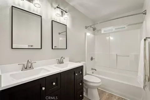Bath - 630 Forest, Templeton, CA 93465 photo 1 of 3