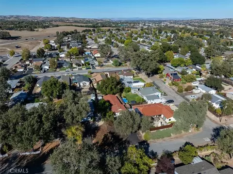 View/Area - 630 Forest, Templeton, CA 93465 photo 11 of 12
