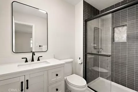 Bath - 630 Forest, Templeton, CA 93465 photo 2 of 3