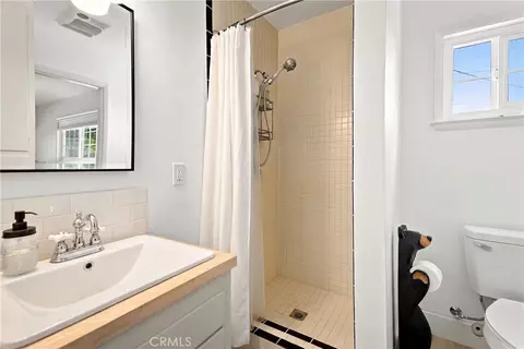 Bath - 227 16th, Paso Robles, CA 93446 photo 4 of 5