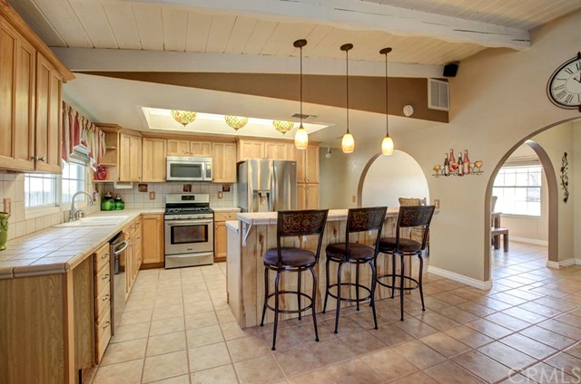 5308 Roundup Rd, Norco, CA 92860 photo 1