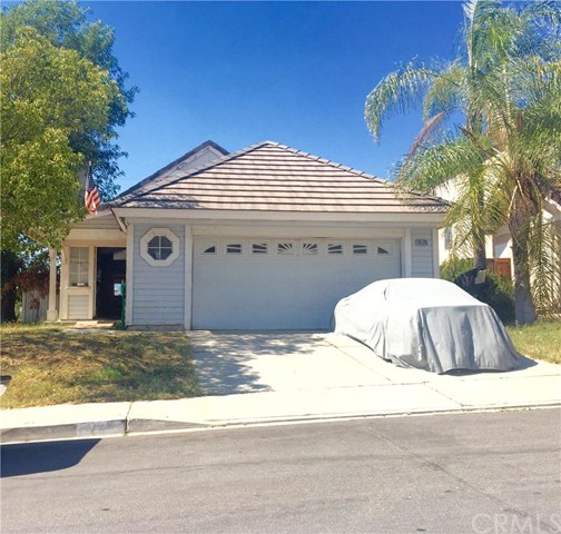 16126 Trailwinds Dr, Fontana, CA 92337 photo 1