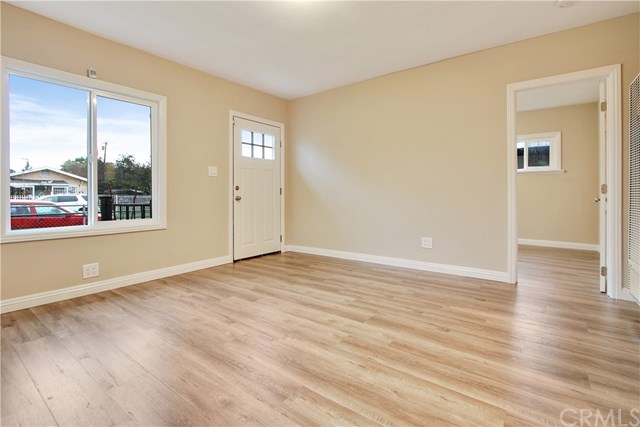 708 W 138th St, Compton, CA 90222 photo 1