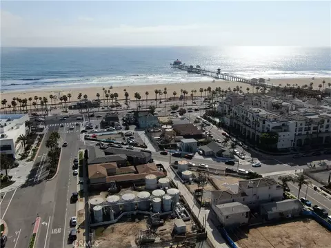 219 1st St, Huntington Beach, CA 92648