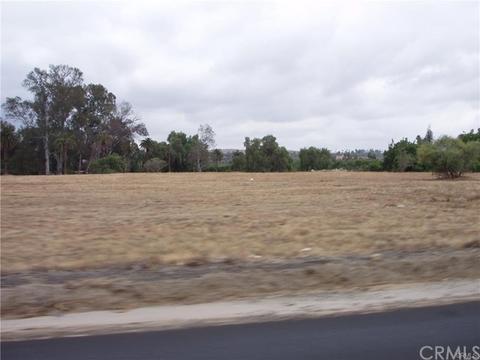 1814 Bradley St, Riverside, CA 92504 photo 1