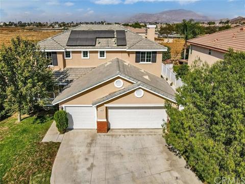 802 Seymour Way, Perris, CA 92571 photo 1