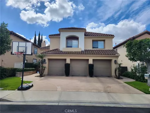 2226 Mccharles Dr, Tustin, CA 92782