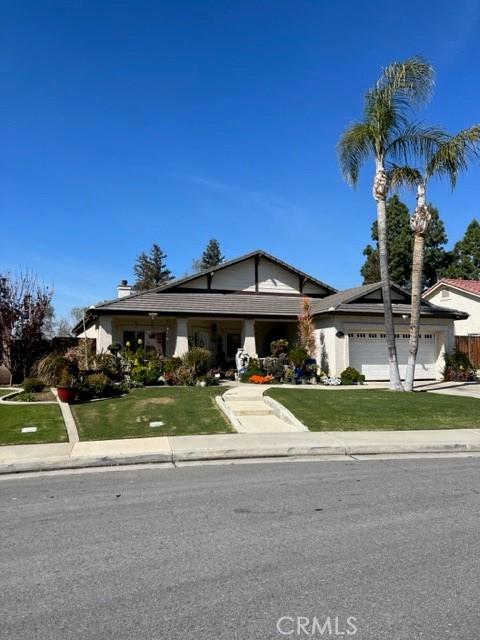 5211 Port Dr, Bakersfield, CA 93312