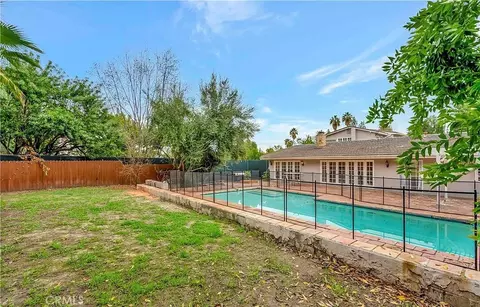 4821 Don Juan Pl, Woodland Hills, CA 91364