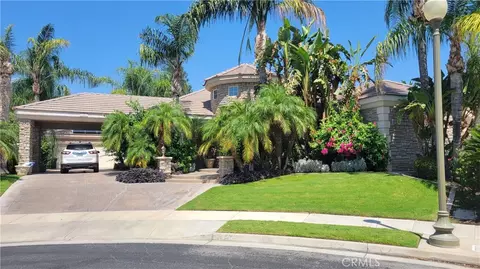 2802 Sothebys Ct, Bakersfield, CA 93311