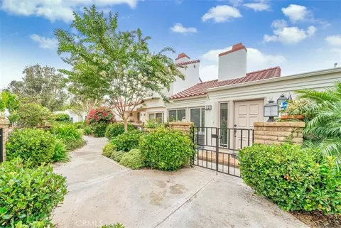 12 Navarre #123, Irvine, CA 92612