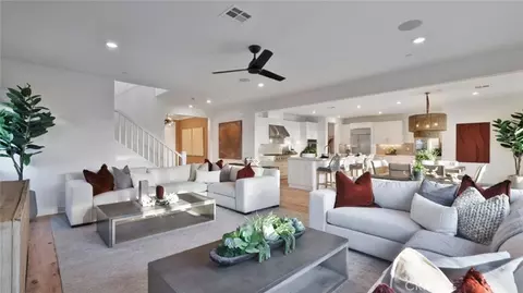 9692 Gisler Dr, Huntington Beach, CA 92646