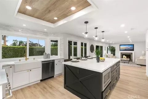 23 Plymouth, Irvine, CA 92620