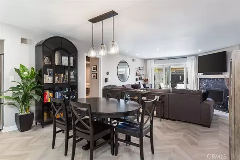 1741 Tustin Ave #14A, Costa Mesa, CA 92627