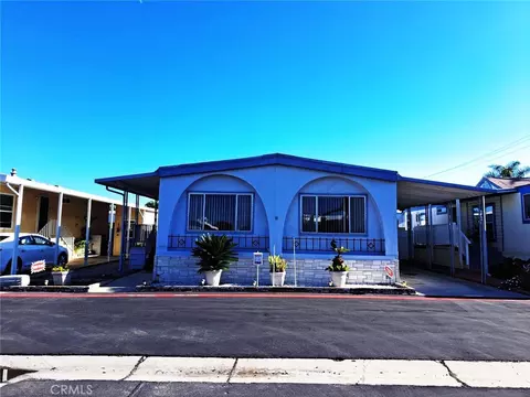 19251 Brookhurst #29, Huntington Beach, CA 92646