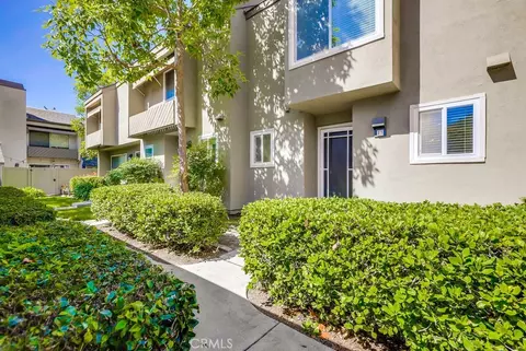 5927 E Creekside Ave #13, Orange, CA 92869