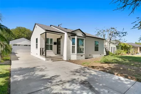 2401 Saint Joseph Ave, Long Beach, CA 90815